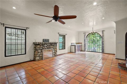 A home in Studio City