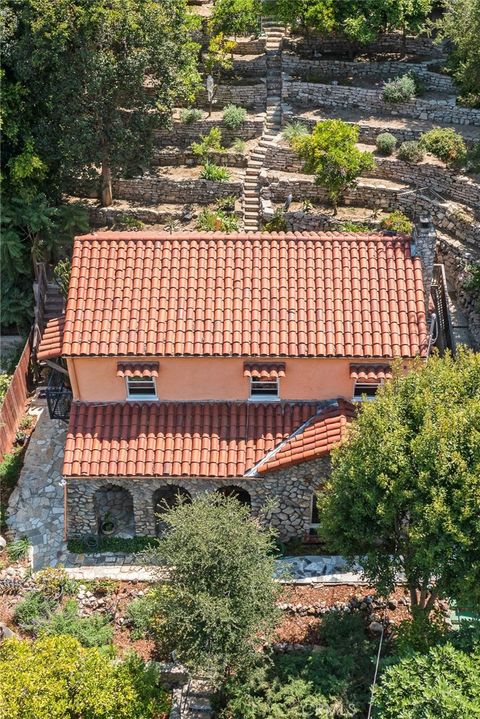 A home in Studio City