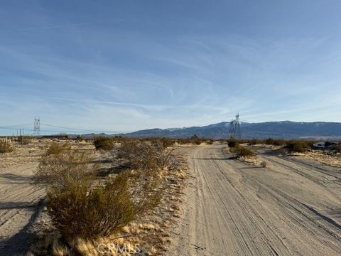 Photo of 0 WINTERGREEN RD /HOLLY RD Road, Phelan, CA 92371 (MLS # IV25041146)