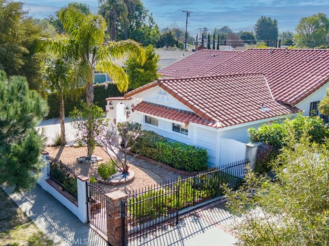 Featured picture for the property SR24056377