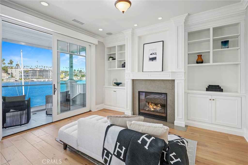 Balboa Peninsula Point (BLPP) - Residential