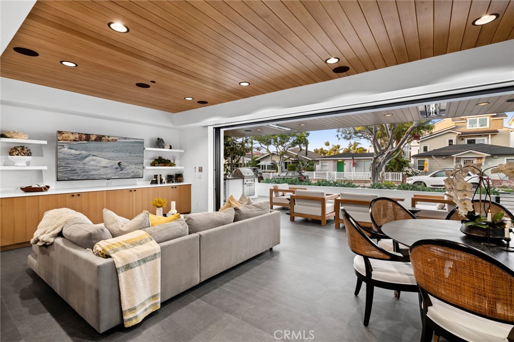 Balboa Peninsula Point (BLPP) - Residential