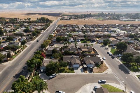 A home in Bakersfield