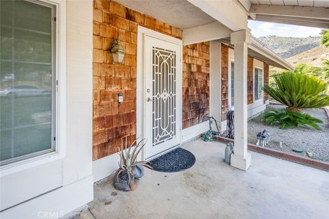 A home in Lake Elsinore