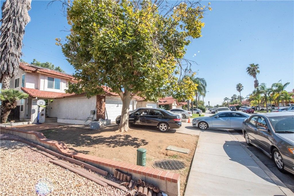 listing image 130726990583690007909