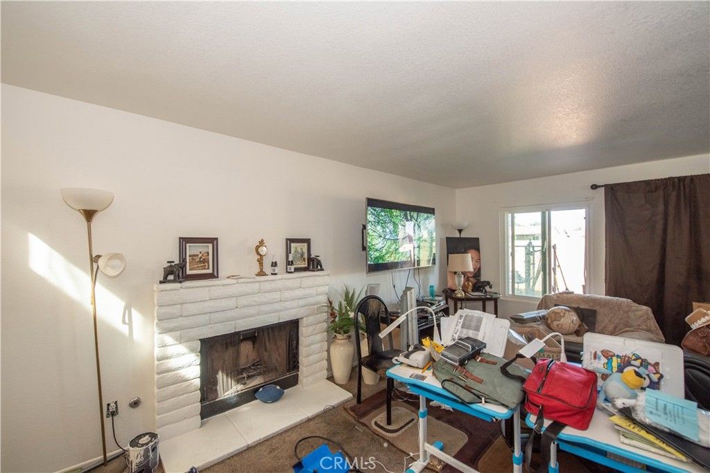 listing image 130721910952534739805