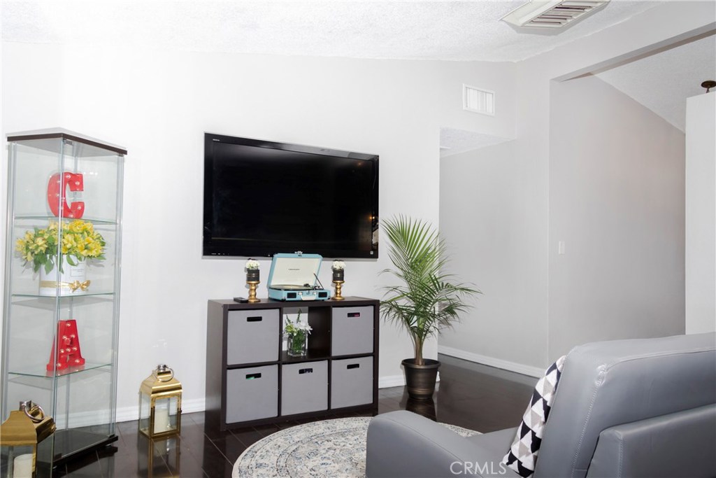 Custom Canyon Country 1 (CCAN1) - Residential