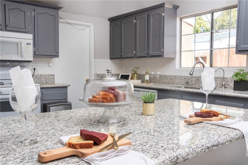 Custom Canyon Country 1 (CCAN1) - Residential