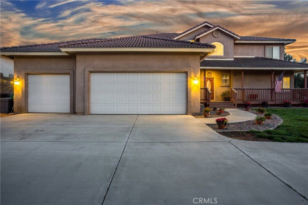 listing image 130729435011093382534