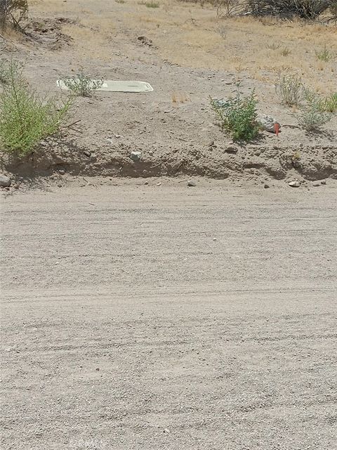 Photo of 0 Clark Road, Lucerne Valley, CA 92356 (MLS # SB24154232) Photo of 0 Clark Road, Lucerne Valley, CA 92356 (MLS # SB24154232)