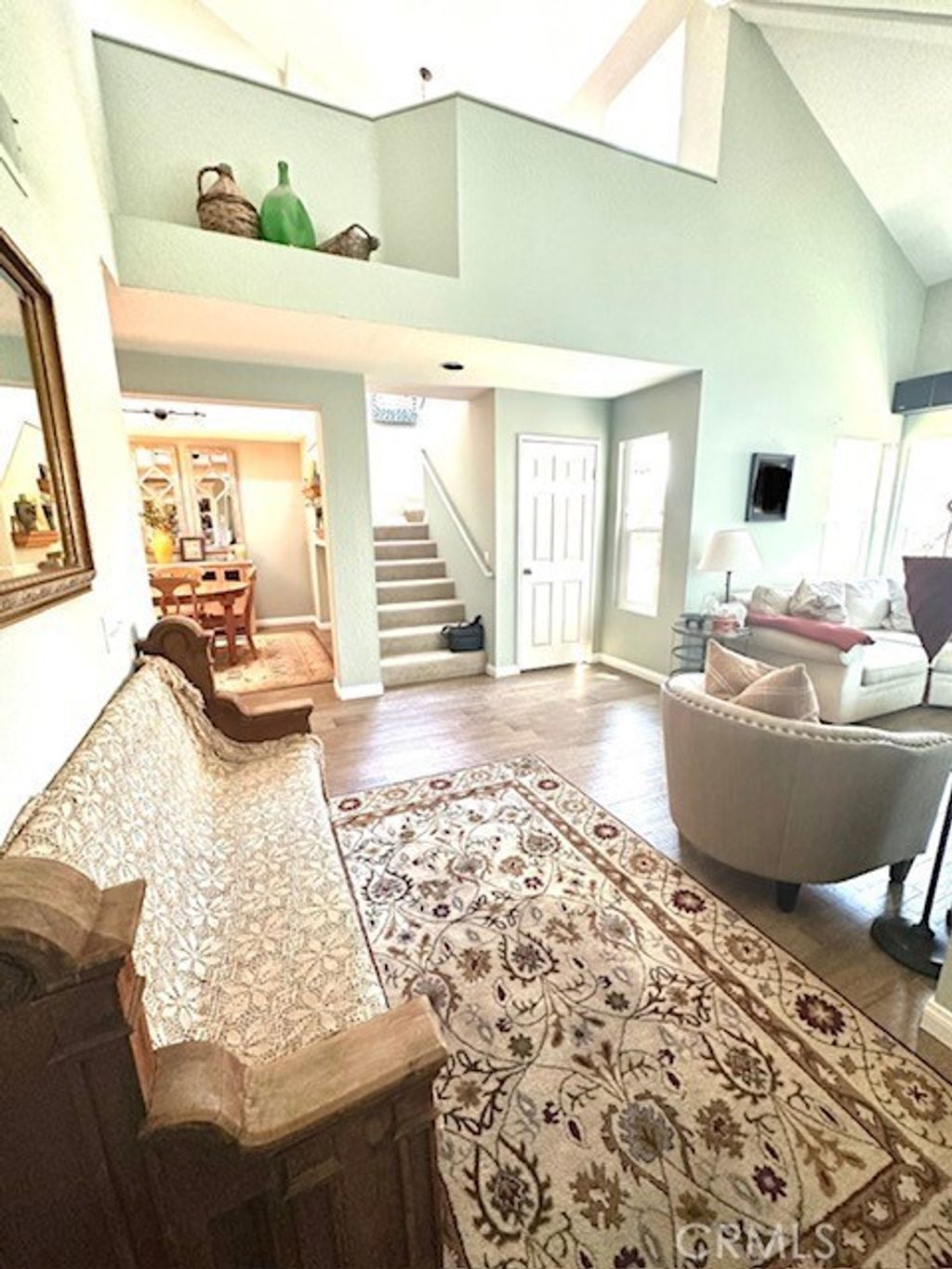 listing image 130727780551825504920