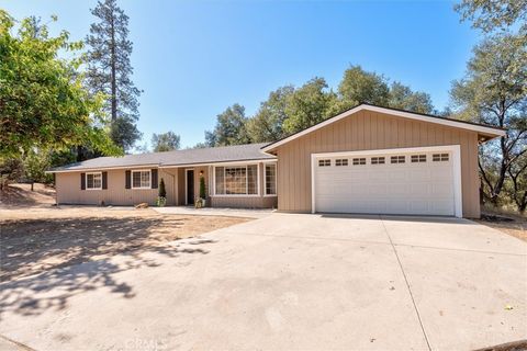 A home in Oakhurst