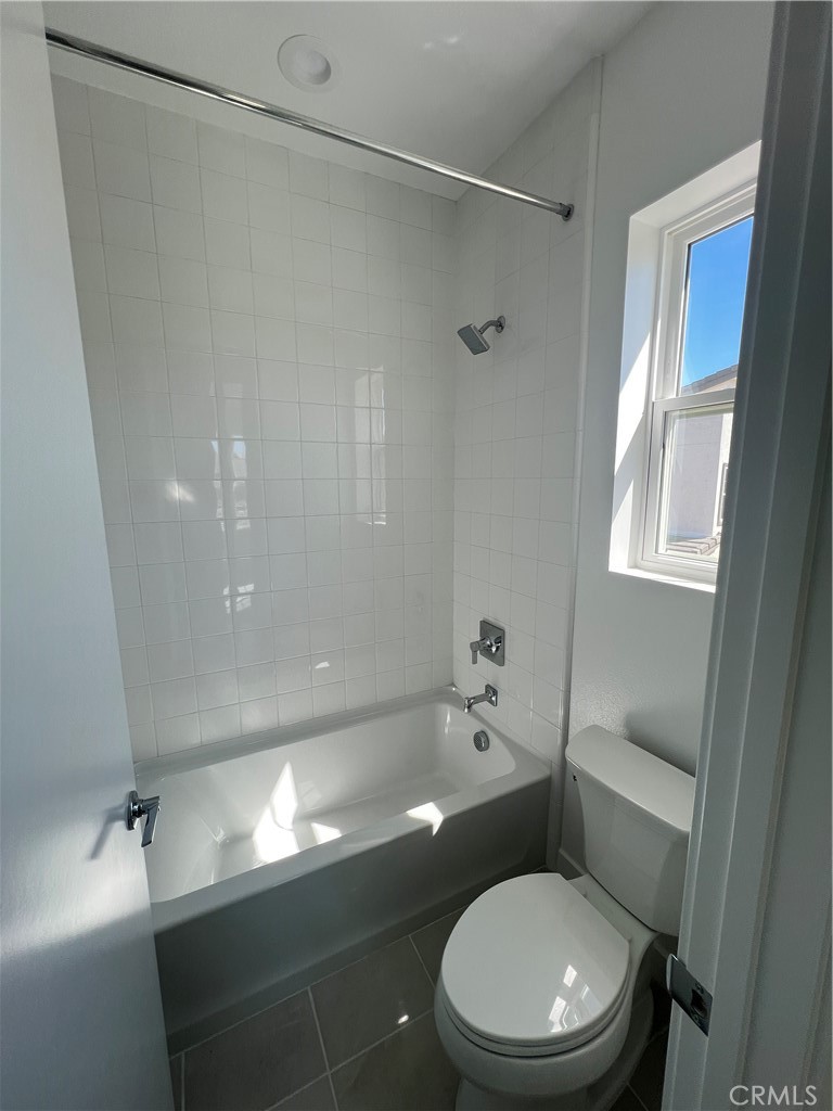 Alara @ University Park - Residential Lease