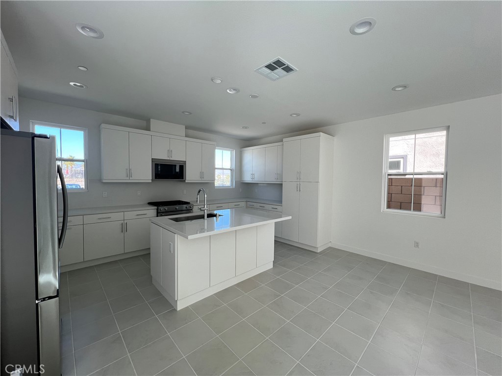 Alara @ University Park - Residential Lease