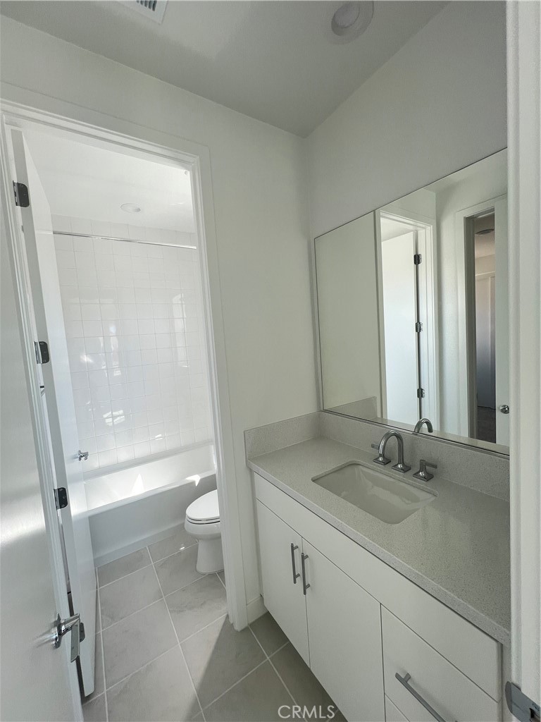 Alara @ University Park - Residential Lease