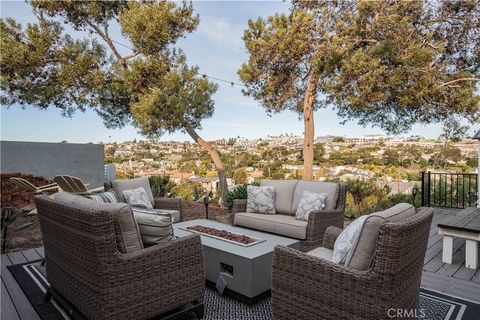 1946 Loma Drive Hermosa Beach CA 90254