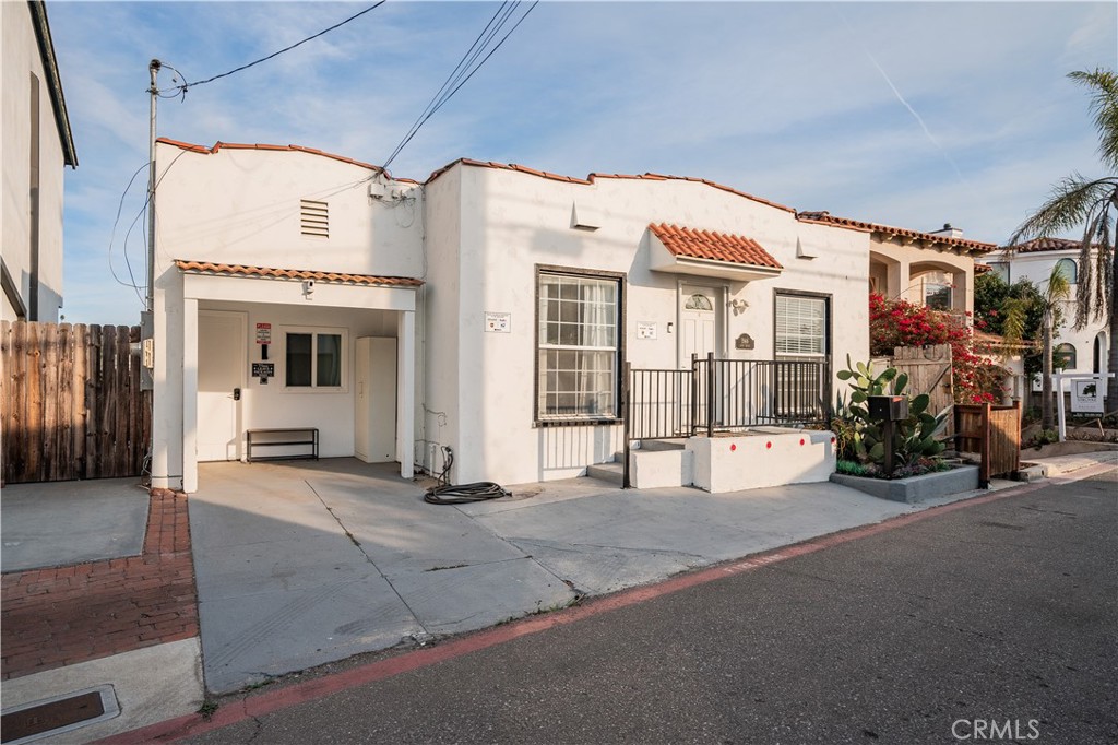 1946 Loma Drive