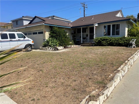 Photo of 22002 Ocean Avenue, Torrance, CA 90503 (MLS # SB24204246)