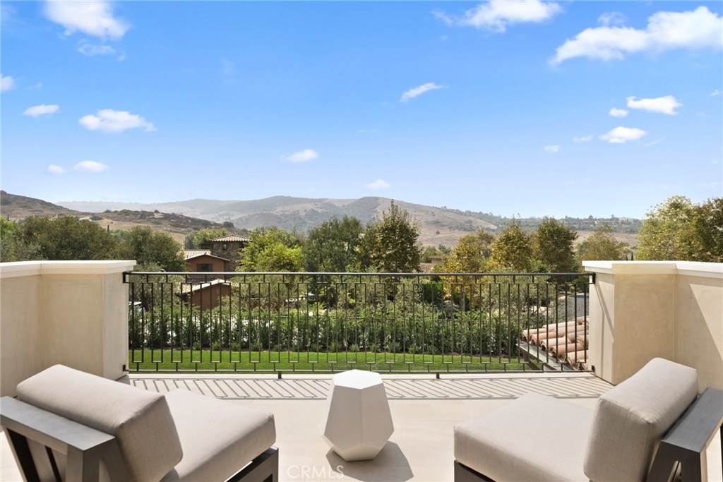 Shady Canyon Custom (SHDC) - Residential