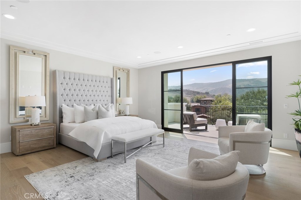 Shady Canyon Custom (SHDC) - Residential