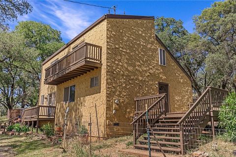 A home in Oroville