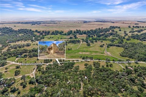 A home in Oroville