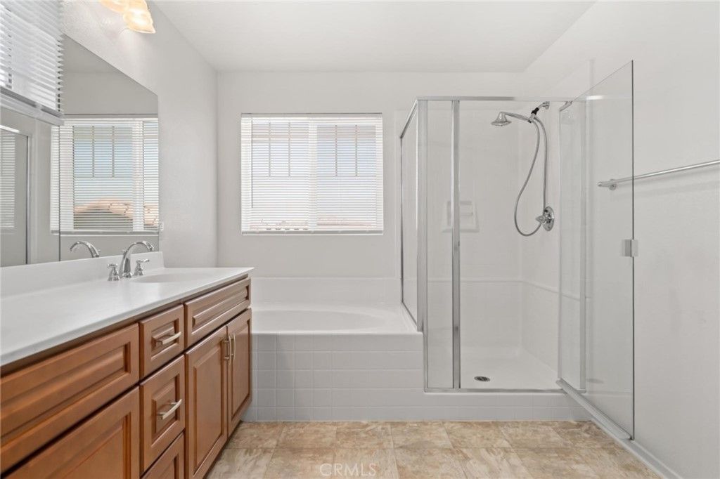 listing image 130720955565300724275