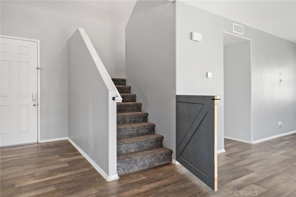 listing image 130728754247728201880