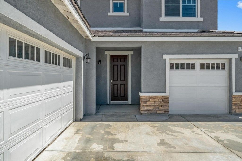 listing image 130725821349279124373