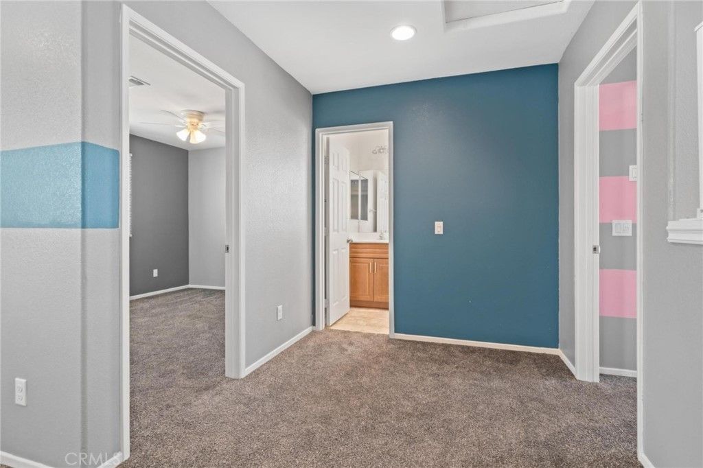 listing image 130724058277794232541