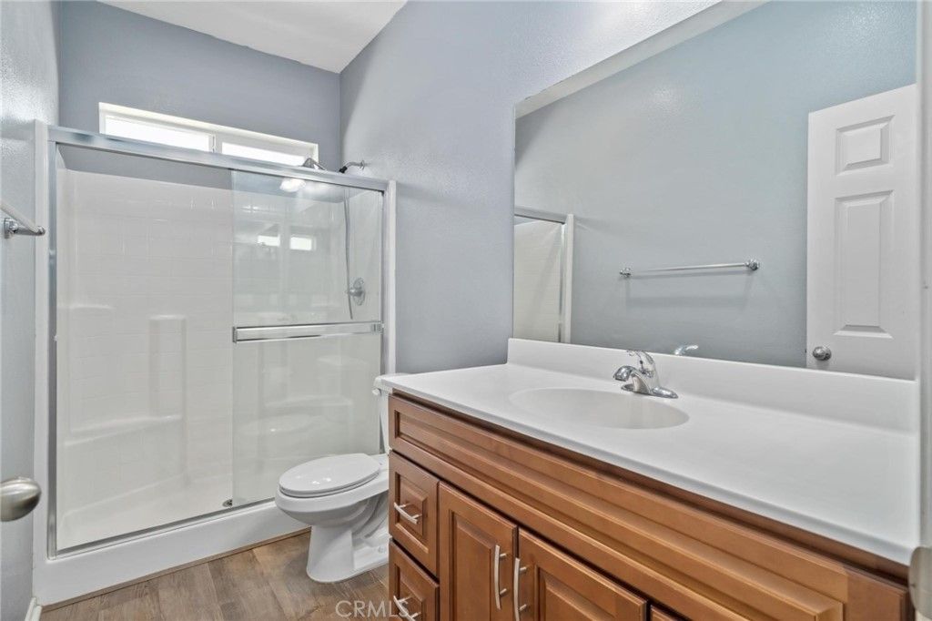listing image 130723904222167306231