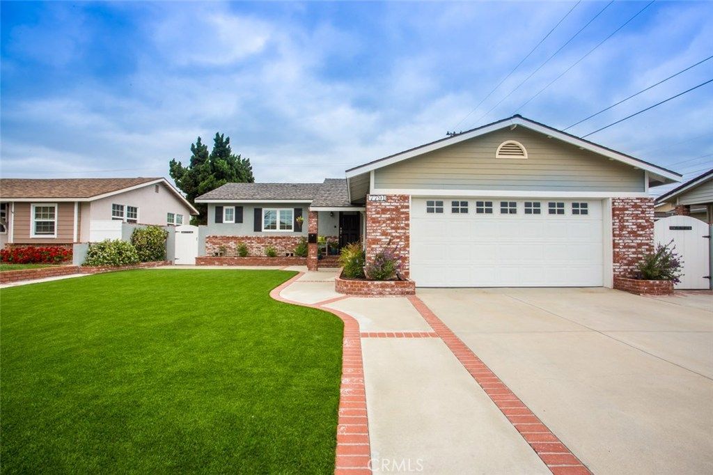 listing image 130722463735270449941