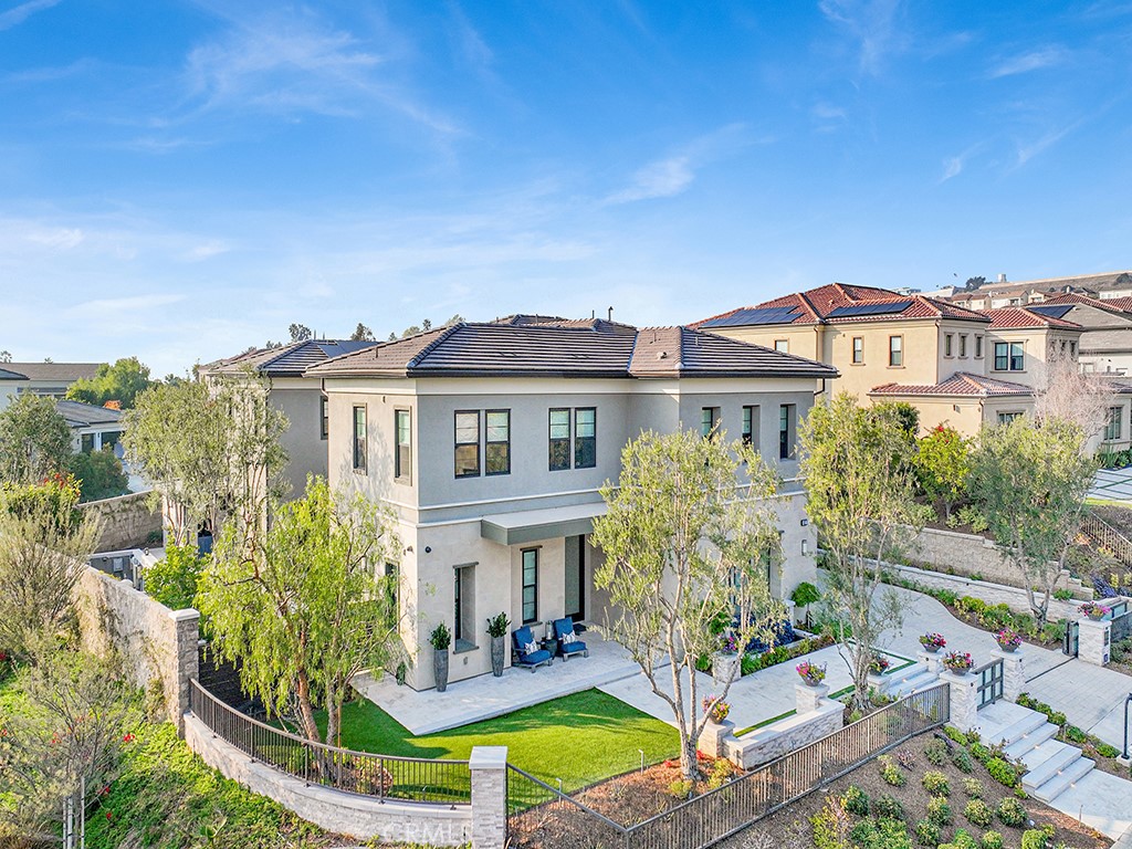 Estancia - Residential