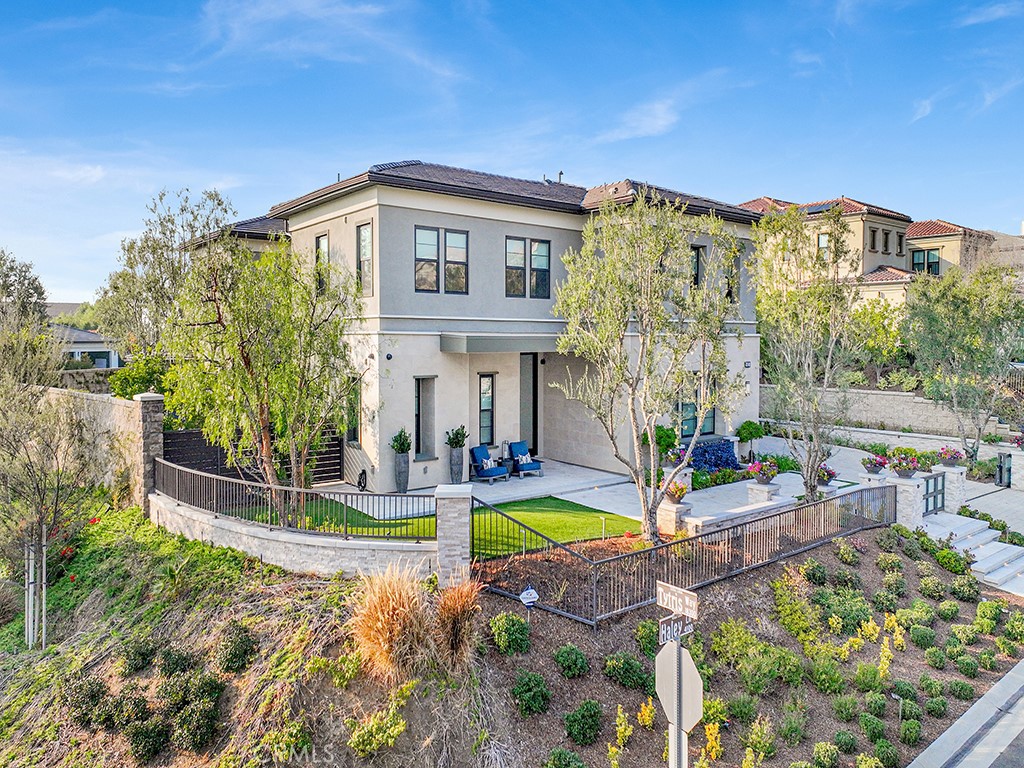 Estancia - Residential