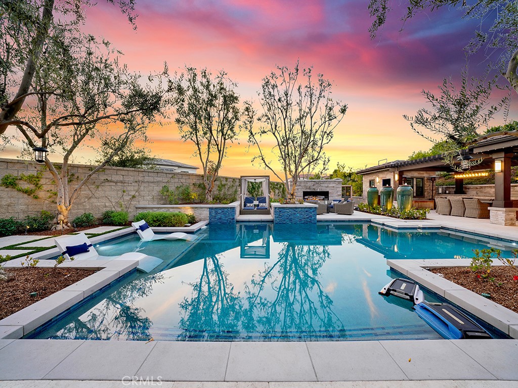 Estancia - Residential