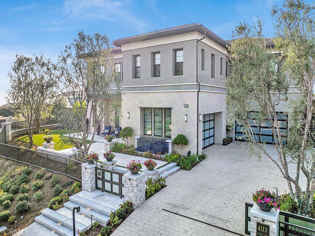 Estancia - Residential