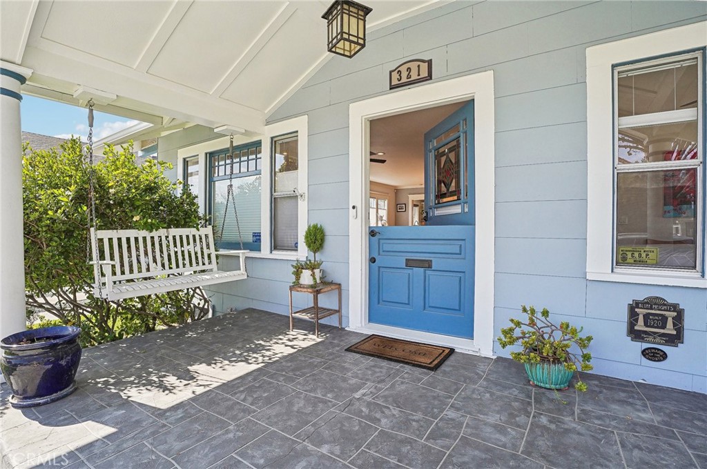 321 Coronado Avenue