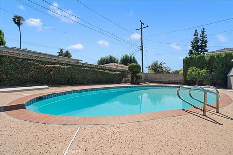 A home in San Dimas