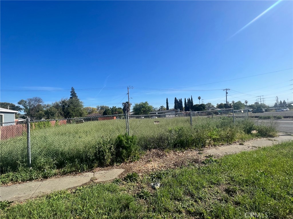 Photo 6 of 10 of 202 Webster Street land