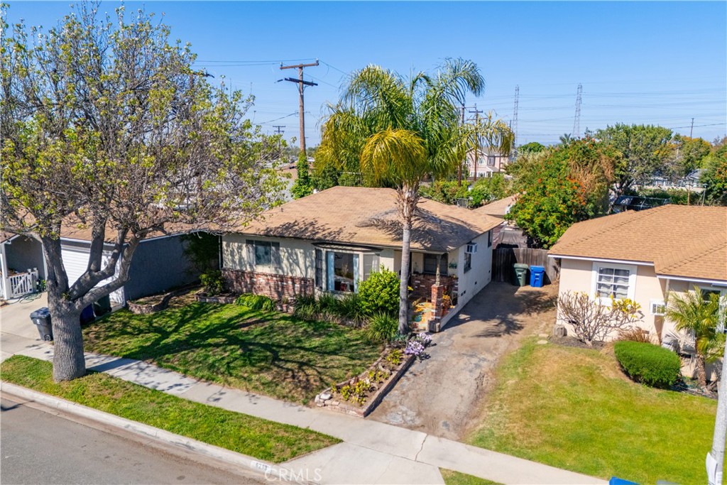 6213 Mcknight Drive