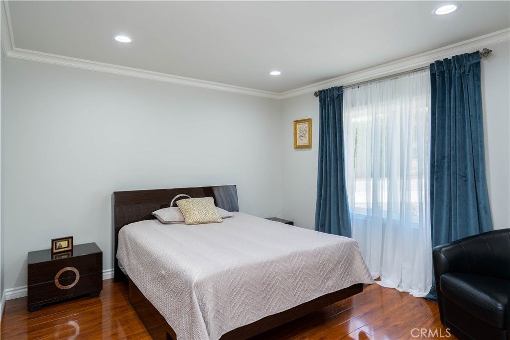 listing image 130723820220616332464