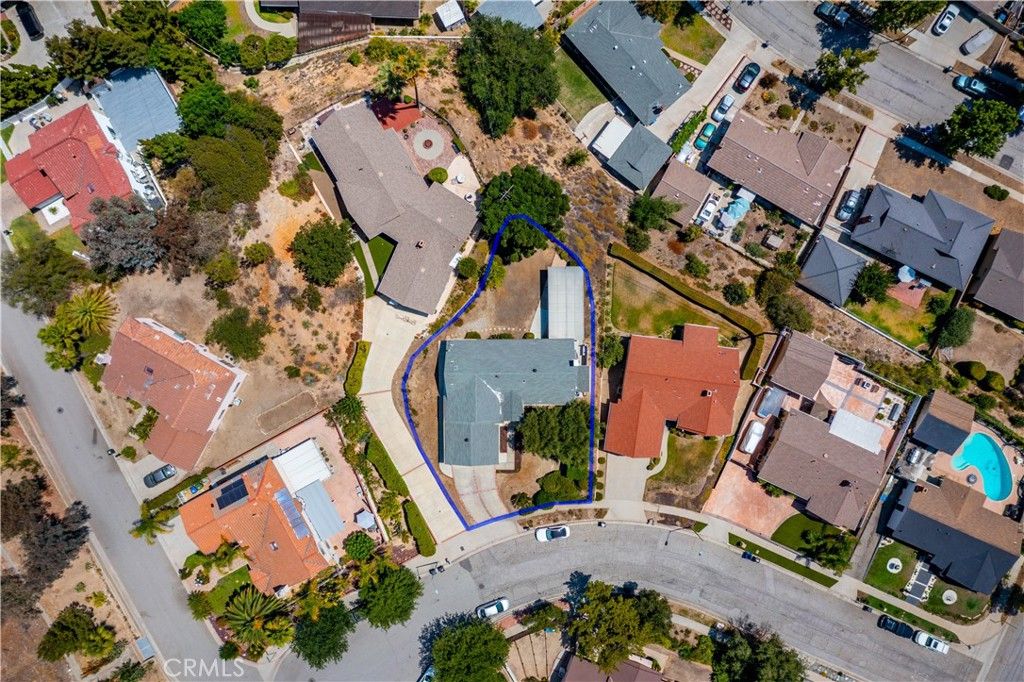 listing image 130721591355216179886