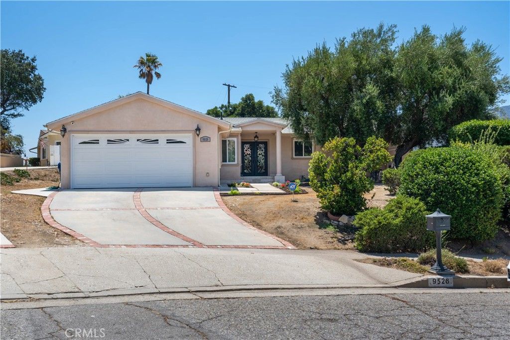 listing image 130720916418384401094