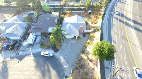 A home in Lake Elsinore