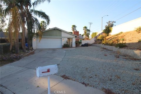 A home in Lake Elsinore