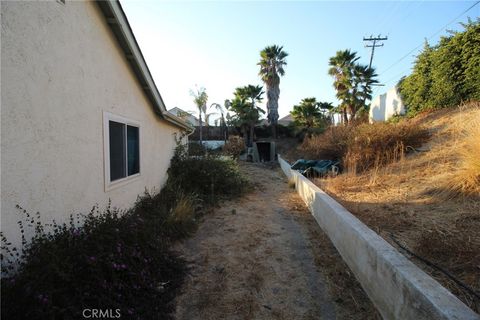 A home in Lake Elsinore