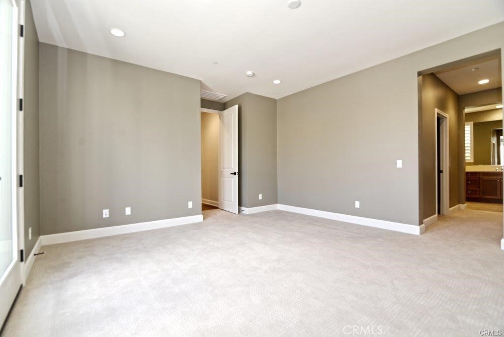 Sendero (SEND) - Residential Lease