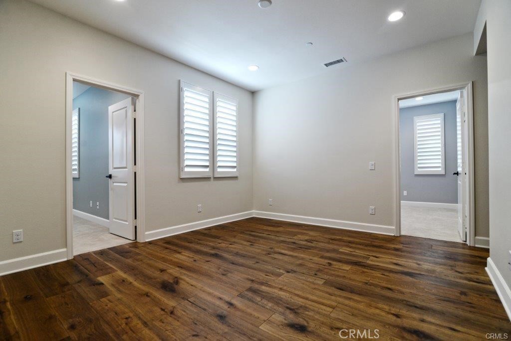 Sendero (SEND) - Residential Lease