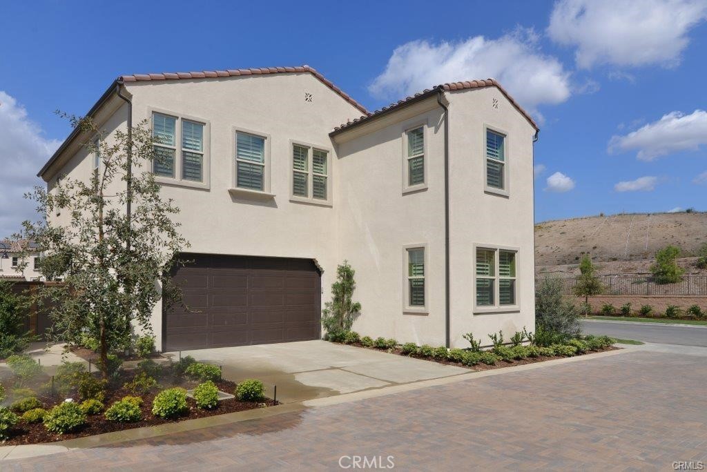 Sendero (SEND) - Residential Lease