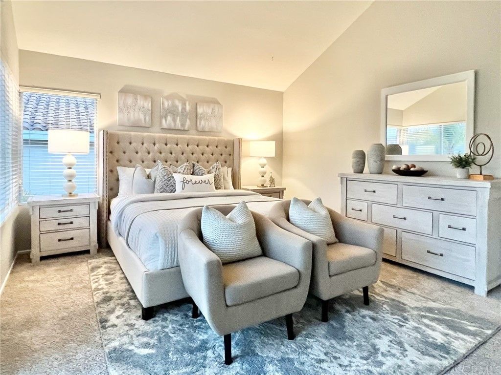 listing image 130720755956330749412